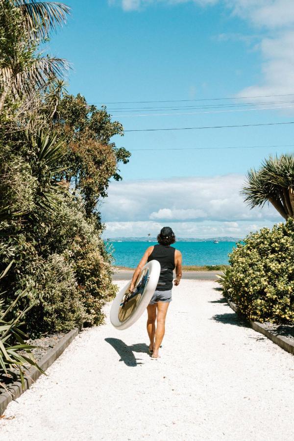 Waiheke Waterfront Lodge Oneroa Экстерьер фото